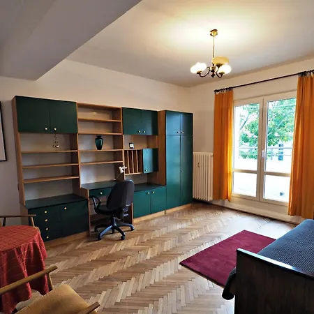 Pokoj Z Balkonem Obok Molo W Sopocie Sopot